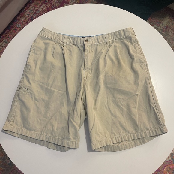Saddlebred Khaki Pleated Shorts - Picture 1 of 5